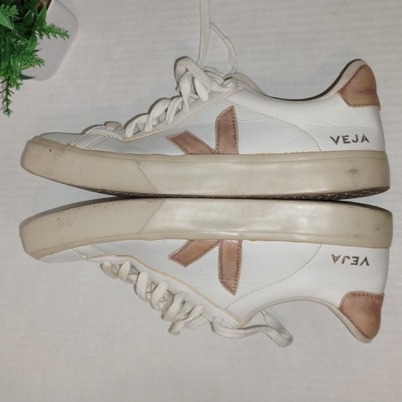 Veja Campo Leather Sneakers. Womens size 9. White & Light Copper in color. - Picture 2 of 13